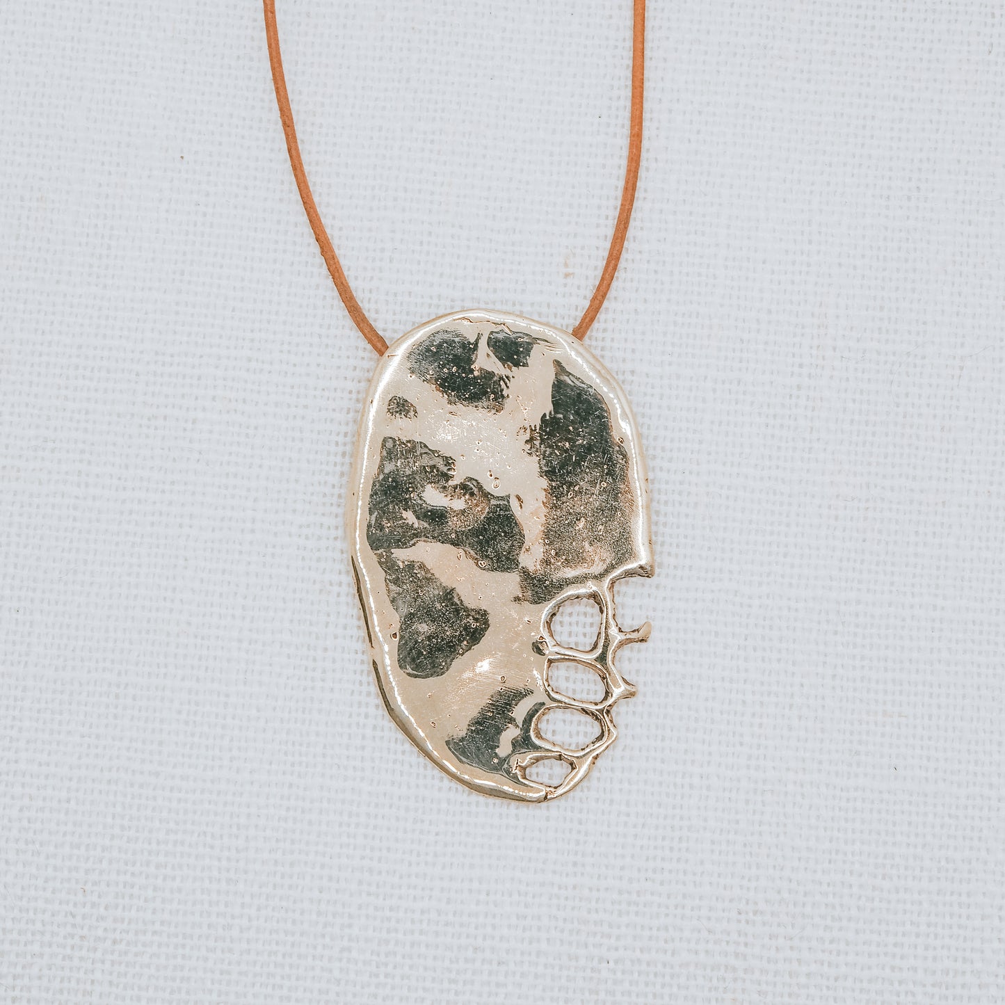 DELPHIN CORAL BRASS PENDANT NECKLACE