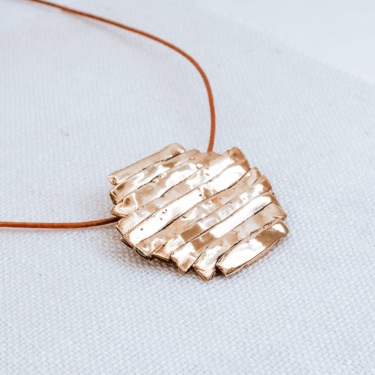 TERRAIN BRASS PENDANT NECKLACE