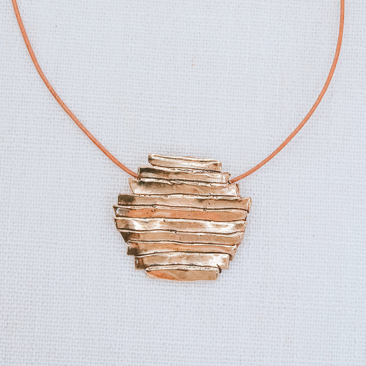 TERRAIN BRASS PENDANT NECKLACE